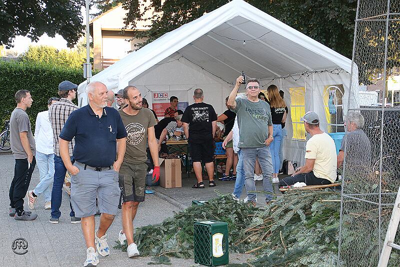 Kirmes2025Schmuecken_029.jpg - Bruderschaft - Kirmes 2025 - Schmücken