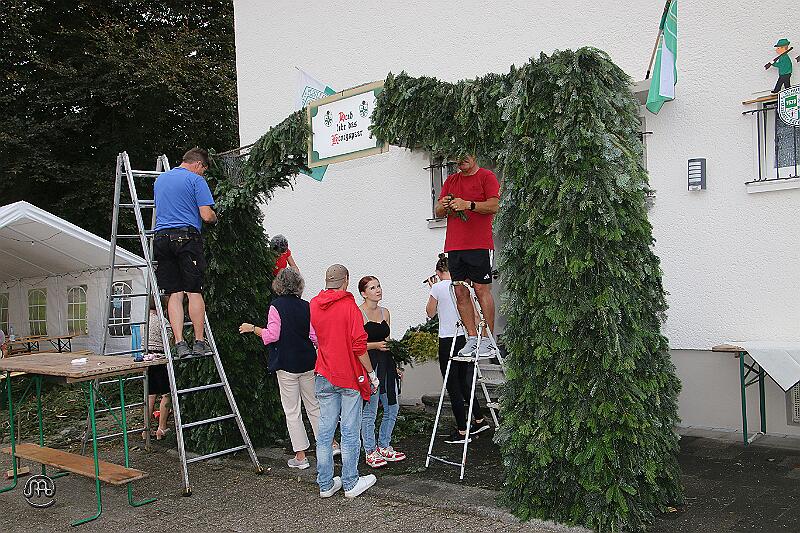 Kirmes2025Schmuecken_045.jpg - Bruderschaft - Kirmes 2025