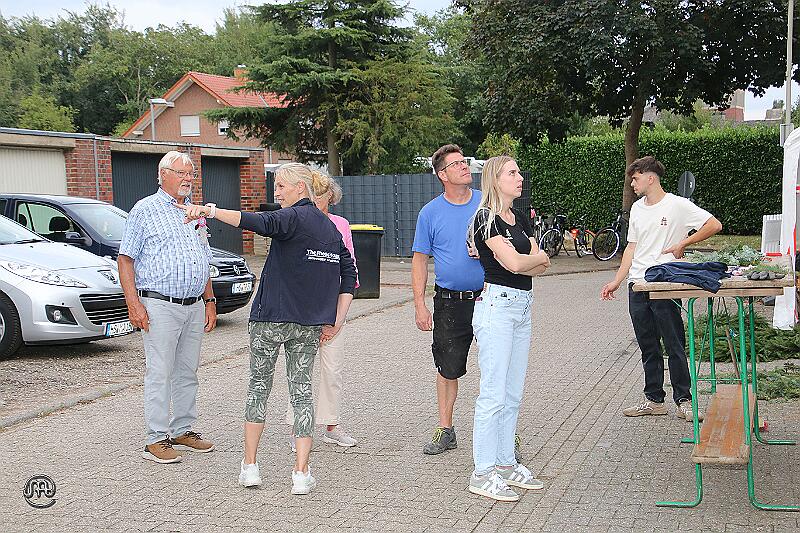 Kirmes2025Schmuecken_058.jpg - Bruderschaft - Kirmes 2025