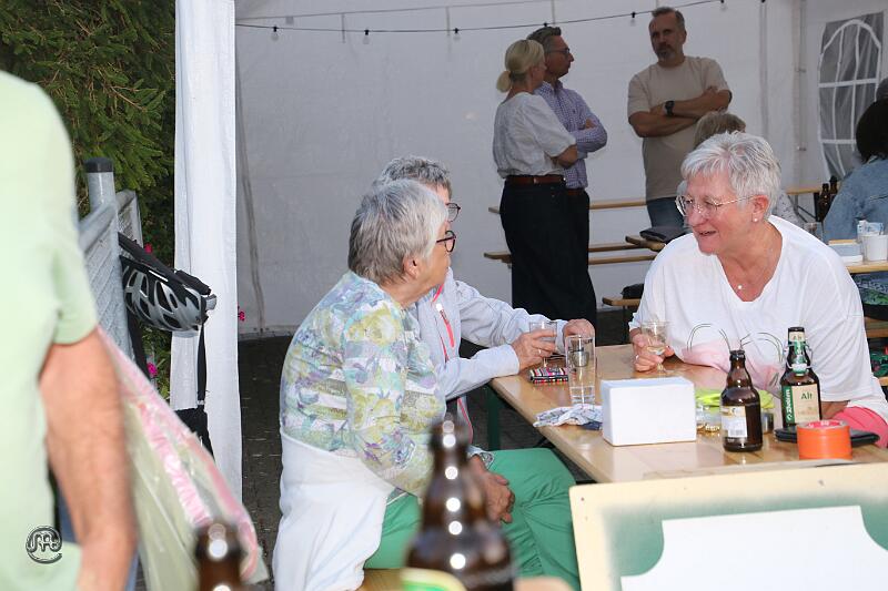 Kirmes2026Schmuecken_021.jpg - Bruderschaft - Kirmes 2026 - Schmücken